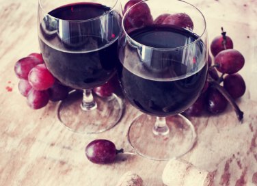 vino basi consigli cena suggerimenti temperatura bicchiere