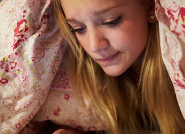 benessere dormire figli sonno ps sms errore adolescenza riposare indispensabile donne donna