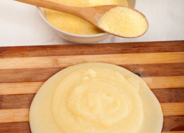 Polenta Nord Italia preparazione
