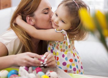 Uovo di Pasqua decorazioni pasquali da fare con bambini