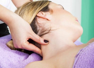 rimedi per il torcicollo