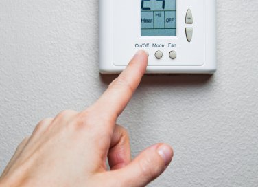 Caldaia e termosifoni: scalda e risparmia