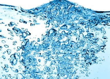 Come incide la durezza dell’acqua in lavastoviglie e lavatrice?