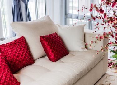 san valentino, interior design, casa in rosso