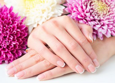 manicure perfetta fatta in casa, come farsi la manicure da sole