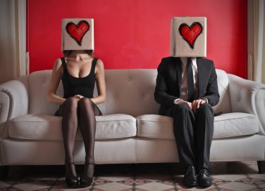 coppia, uomo innamorato, ragazzo timido