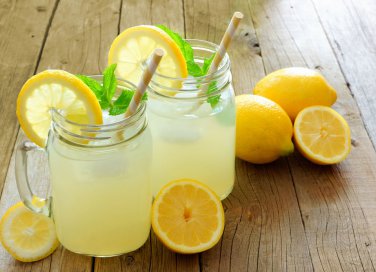 bibite fresche fare casa, concentrato succo limone
