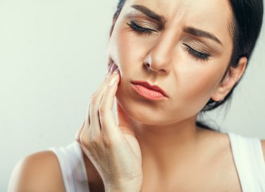 mal di denti, rimedi nonna, metodi naturali