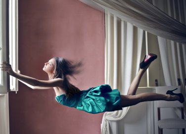 sognare di volare, alzarsi da terra, significato