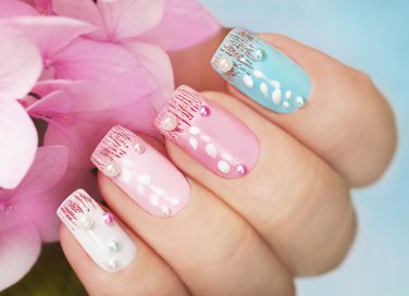 nail art, decorazione unghie, primavera