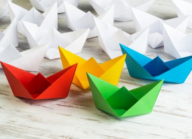 barchetta di carta origami, come fare una barchetta di carta