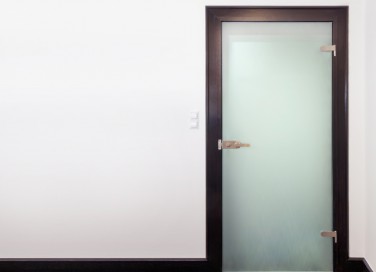 porta, vetro satinato, come pulire