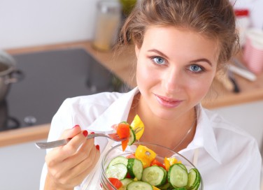 pelle grassa, alimentazione, cosa mangiare