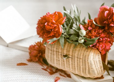 borsette fiori freschi, borsette floreali, decorazioni matrimonio, bouquet sposa borsetta