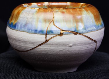 vaso giapponese oro, kintsugi come fare, vaso giapponese come fare