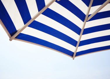 ombrellone rotto, come aggiustare ombrellone rotto, ombrellone da giardino