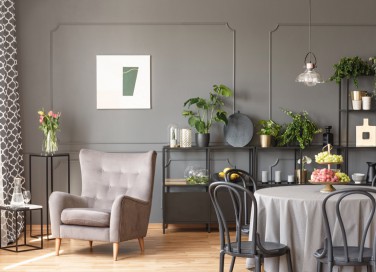 arredamento, soggiorno moderno, bianco grigio