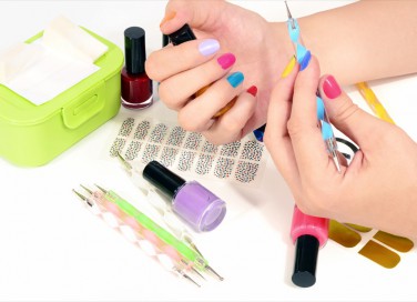 smalto adesivo, nail art, unghie