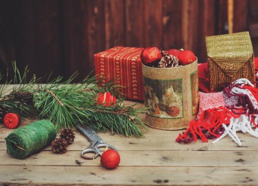 come decorare scatola panettone, decoupage scatola, come decorare scatola pandoro