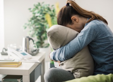 mi sento triste e piango senza motivo, perché mi sento triste, piango senza motivo