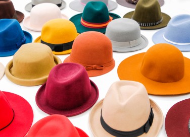 sognare cappelli