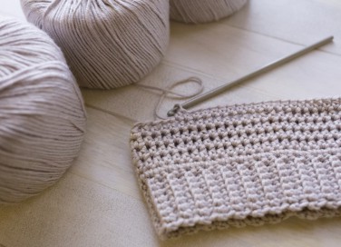 Cappello uncinetto: tutorial e spiegazioni passo passo per fare l’accessorio crochet