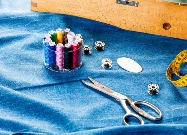 riciclo creativo jeans, tovaglietta americana fai da te