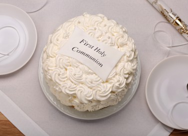 decorazioni torte prima comunione, torte prima comunione con panna montata