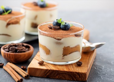 tiramisù in bicchiere, come si prepara, dolci