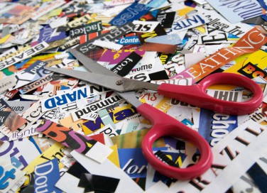 come rivestire oggetti con giornali e colla vinilica, decoupage