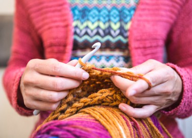 come bordare coperta uncinetto, come bordare plaid uncinetto, bordare coperta, rifinire bordi