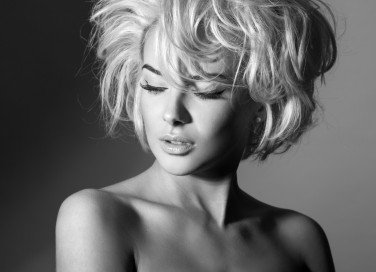 taglio di capelli, viso tipo tondo, hairstyle medio corto