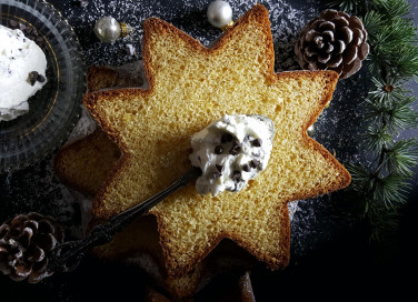 pandoro, mascarpone, panna