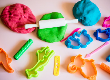 paste modellabili, giochi bambini, plastilina e das