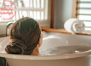Ammorbidire la pelle durante il bagno