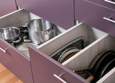 come sistemare padelle, come organizzare padelle, come ordinare padelle