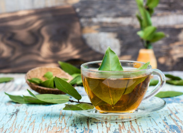 infuso, alloro, benefici