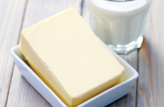 Latte, yogurt e burro per pulire!