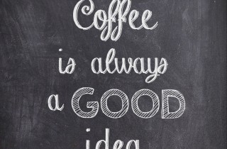 La caffeina ci può aiutare? I falsi miti da sfatare