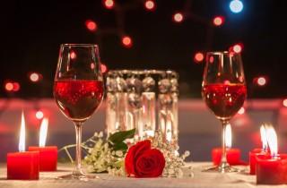 Cenetta a lume di candela, 5 regole da seguire per renderla perfetta