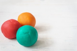 Come usare il Das per i lavoretti di Carnevale dei bambini