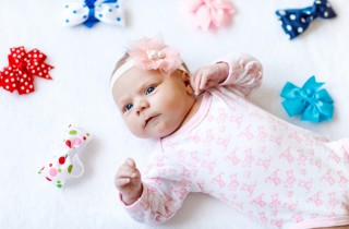 Come pulire le orecchie di un neonato in modo delicato