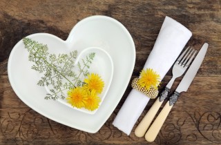 Cena fra donne: come decorare la tavola per l'8 marzo