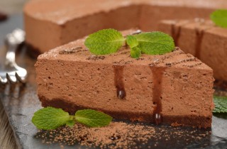 Torta fredda cioccolato e menta, la ricetta del dolce dell'estate