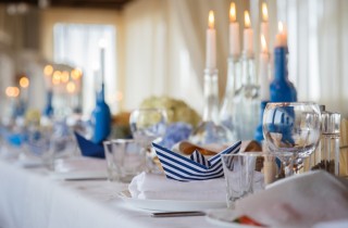 Party di fine estate, come organizzarlo e come decorare la tavola a tema