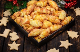 Antipasti Natale sfiziosi, 5 ricette facili per aprire il menù con brio