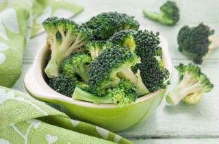 Broccoli: calorie, proprietà e controindicazioni
