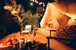 Che cos’è il Glamping, il campeggio super lusso?