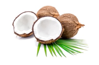 Come aprire una noce di cocco senza distruggere la cucina