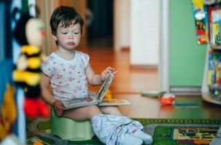 Come togliere il pannolino a 2 anni: 10 consigli per rendere il passaggio naturale
